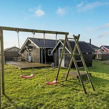 Holiday home Amazing In With Kitchen *